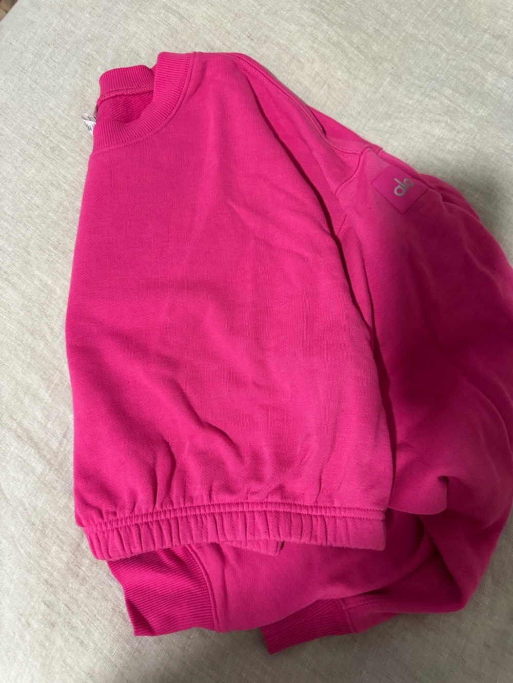 ALO Yoga Hot Pink Sweatshirt with Logo Patch